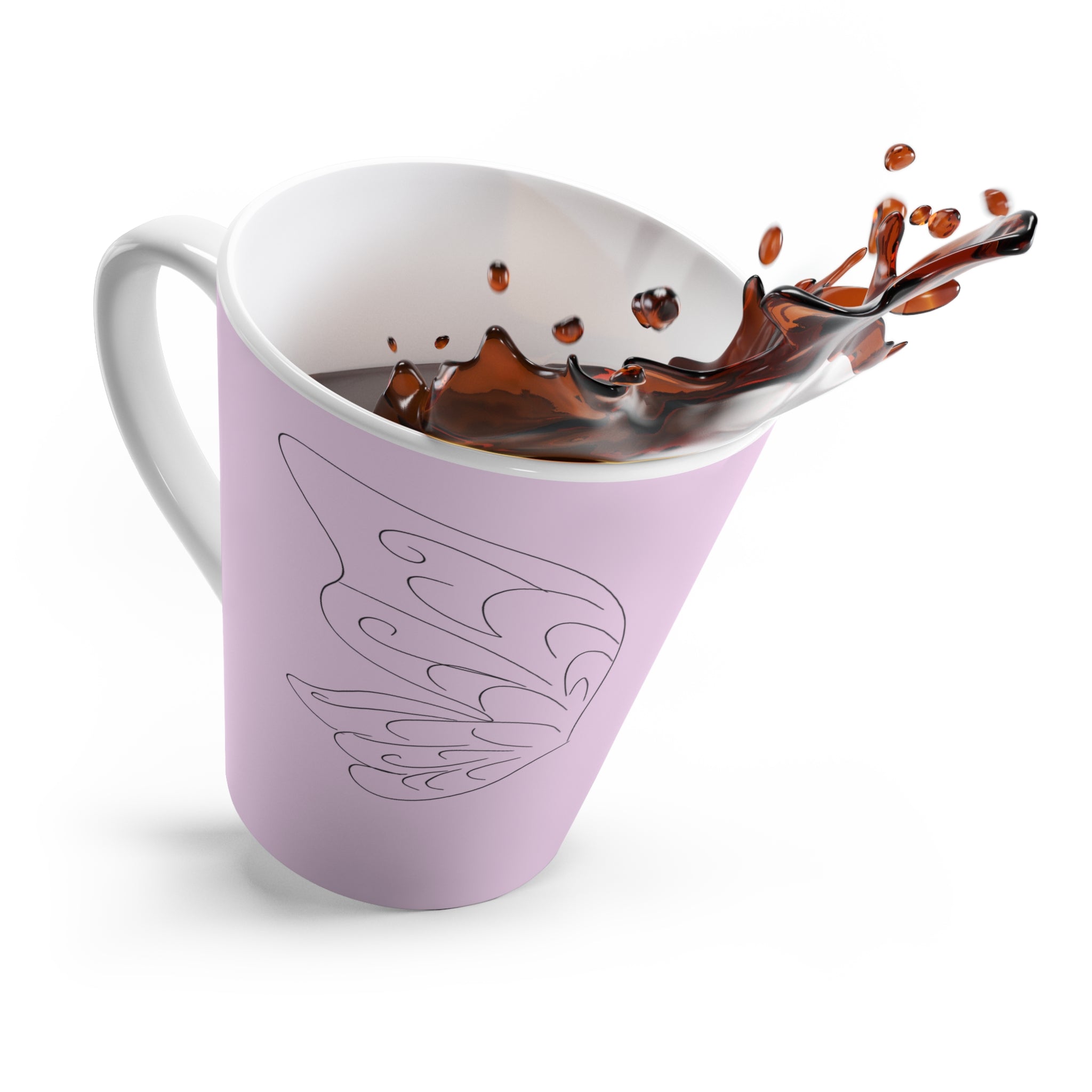 Tasse à café rose avec dessin d’ailes de papillon